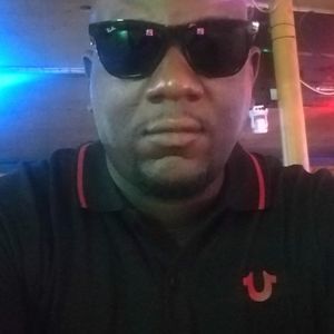 Meet your Posher, Malcolm